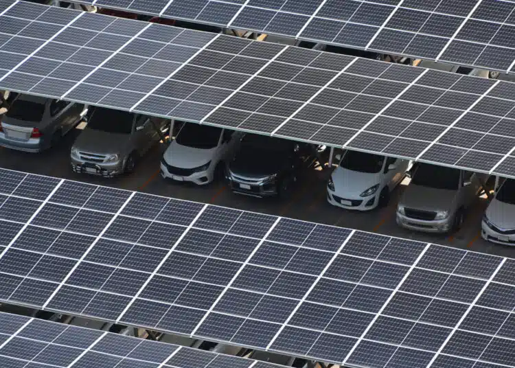 Слънчевите паркинги могат да намалят сметките за ток 1 there are solar cells or solar panels in the solar 2026 03 16 22 56 35 utc scaled 1